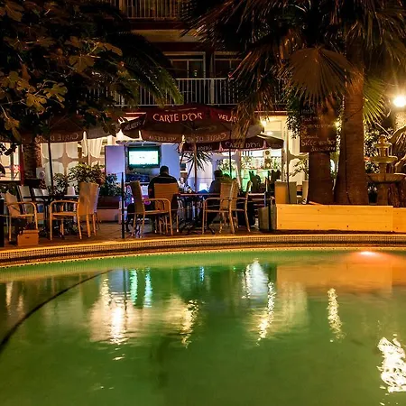 招待所 爱丽丝旅馆 2*